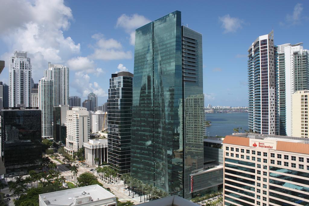 Dharma Home Suites Brickell Miami At One Broadway Экстерьер фото